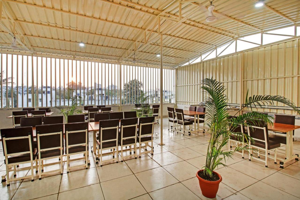 Treebo Krishna Regency Isbt Bus Stop Bhopal Eksteriør bilde